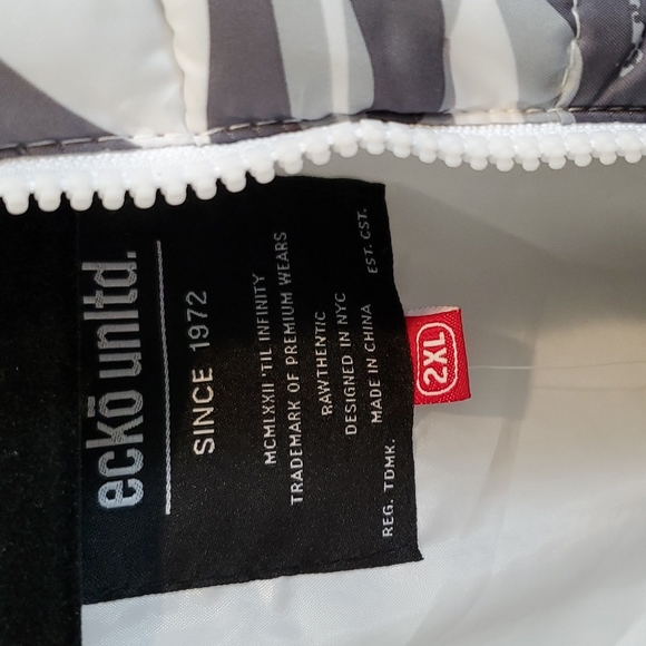 Ecko Unltd jacket with hood 2XL - Picture 9 of 12